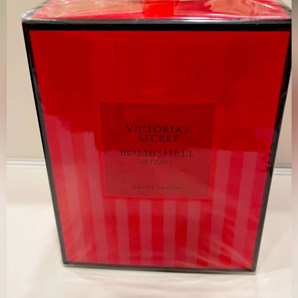 Brand new never opened Bombshell intense